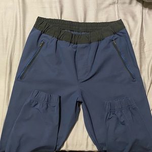 Lululemon Men’s ABC Jogger